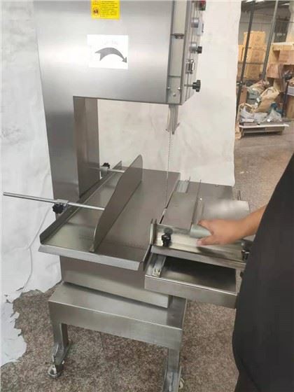 Şerit Testere Makinası Et