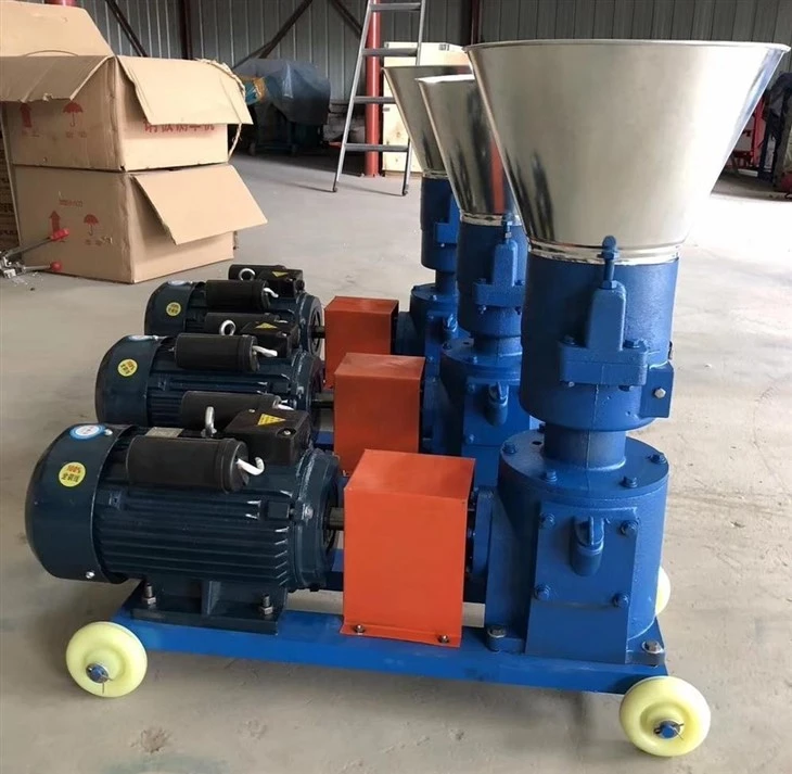 Little Chicken Pellet Machine